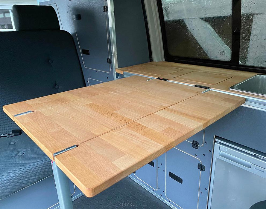 Möbelzeile mit Kleiderschrank und Küchenblock, passend für VW Bus T5/T6
