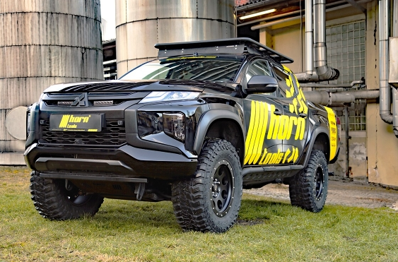 Mitsubishi L200 Fender Flares 2019+ Kotflügel Verbreiterung 31mm Set Fender Flares Matt schwarz Zubehör - THEGREENMONKEY