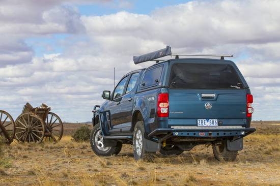 Touring Hardtop F. Isuzu D-Max Dc '12-17 Flach, Glatt, Seitl. Klappfenster