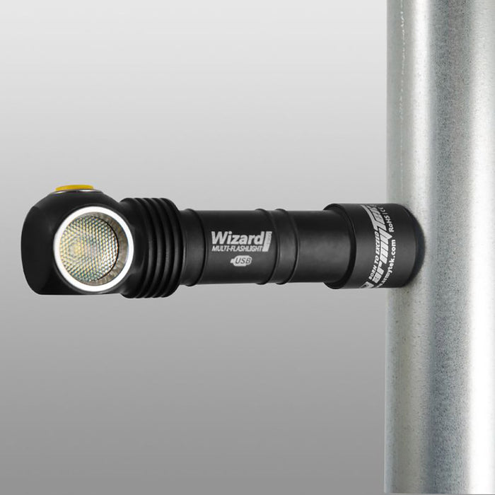 ARMYTEK Wizard Pro Magnet USB Multifunktonstaschenlampe kaltweiß oder warmweiß