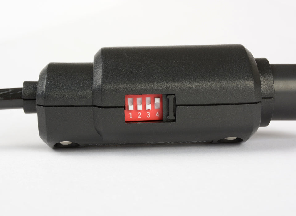 Solar-Laderegler FOX-062 für Zigarettenanzünder u.12V Steckdose