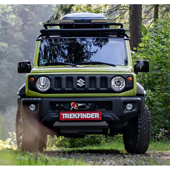 Höherlegungsfahrwerk TREKFINDER für SUZUKI Jimny II +40-50 mm OHNE verbauter Seilwinde/ EXKL. Stahlflexbremsleitungssatz