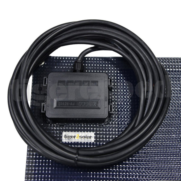 Solarpanel semiflexibel "black tiger sf 160" mit 160 Wp (ETFE-Oberfläche, 43x Sunpower-Zellen, 1440x540mm)