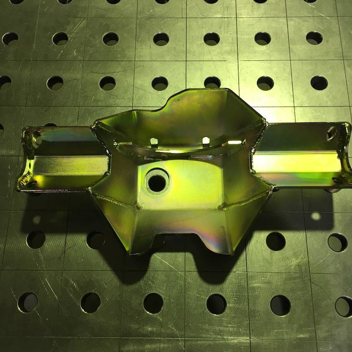 Unterfahrschutz TREKFINDER für SUZUKI Jimny I Typ FJ DIFFERENTIAL HINTEN aus 5 mm Stahl gelb verzinkt